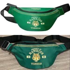 MAC X Stranger Things Women Belt Bag One Size Green Hawkins Whimsigoth 80s Retro